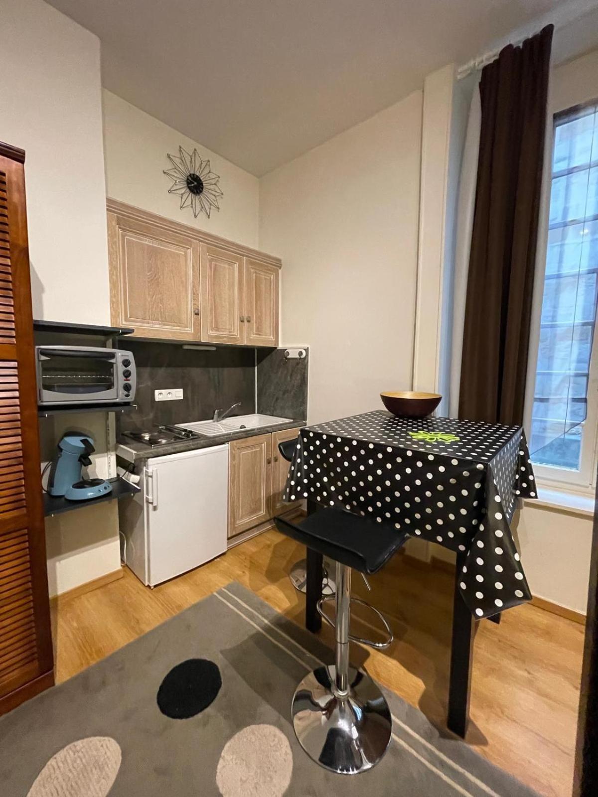 Studio Centre Ville Brive-la-Gaillarde Extérieur photo